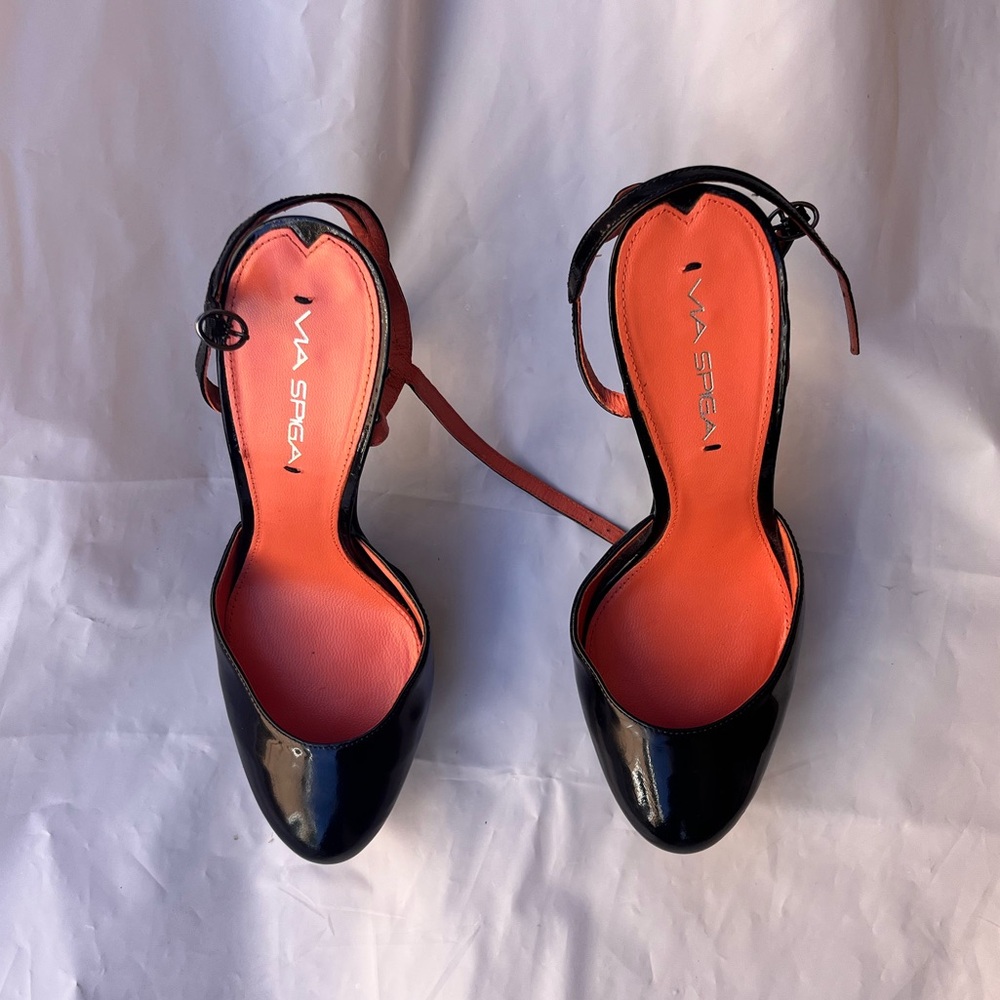 Via Spiga Patent Leather Mary-Janes Platform Heels - Picture 5 of 5